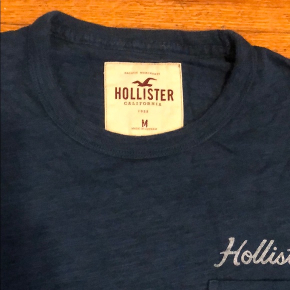 Hollister graphic pocket crew neck tee medium - Picture 3 of 4